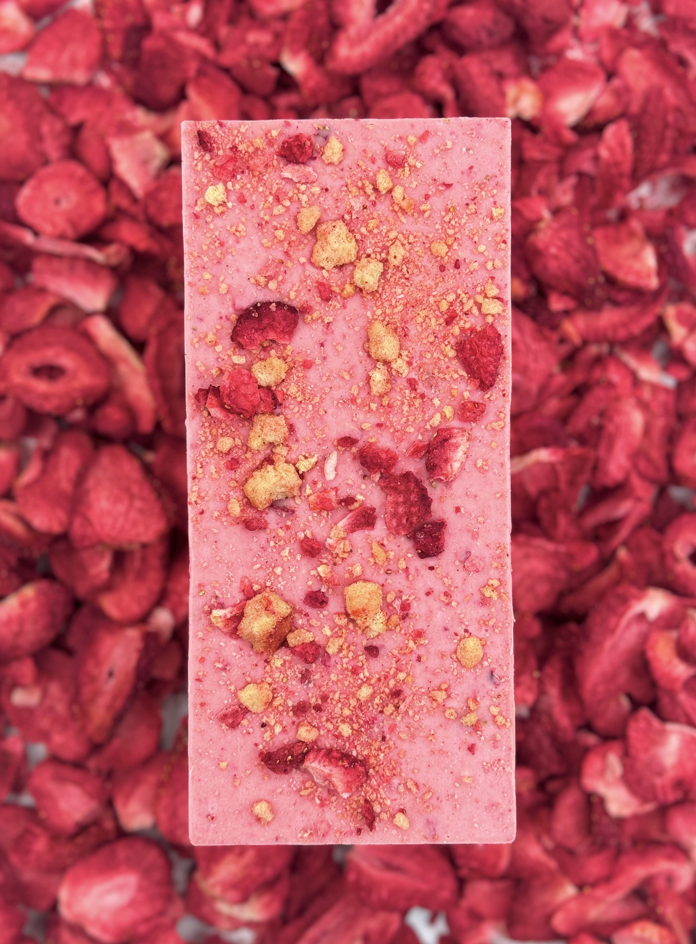 Strawberry Shortcake - FRENS CHOCOLATES